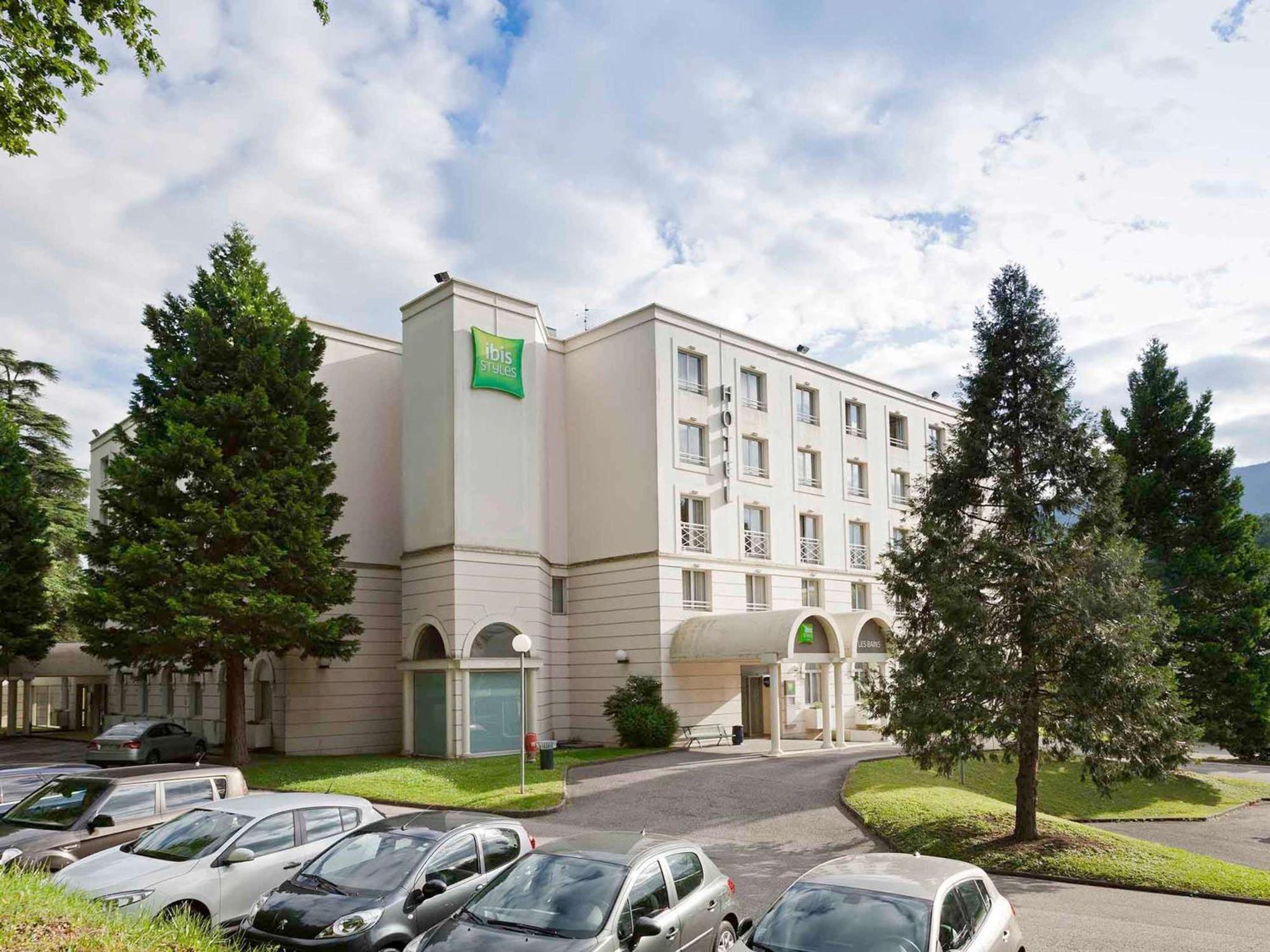 ไอบิสสไตล์ แอกซ์ เล แบง โฮเต็ล Hotel อิกซ์เลส์แบ็งส์ ภายนอก รูปภาพ